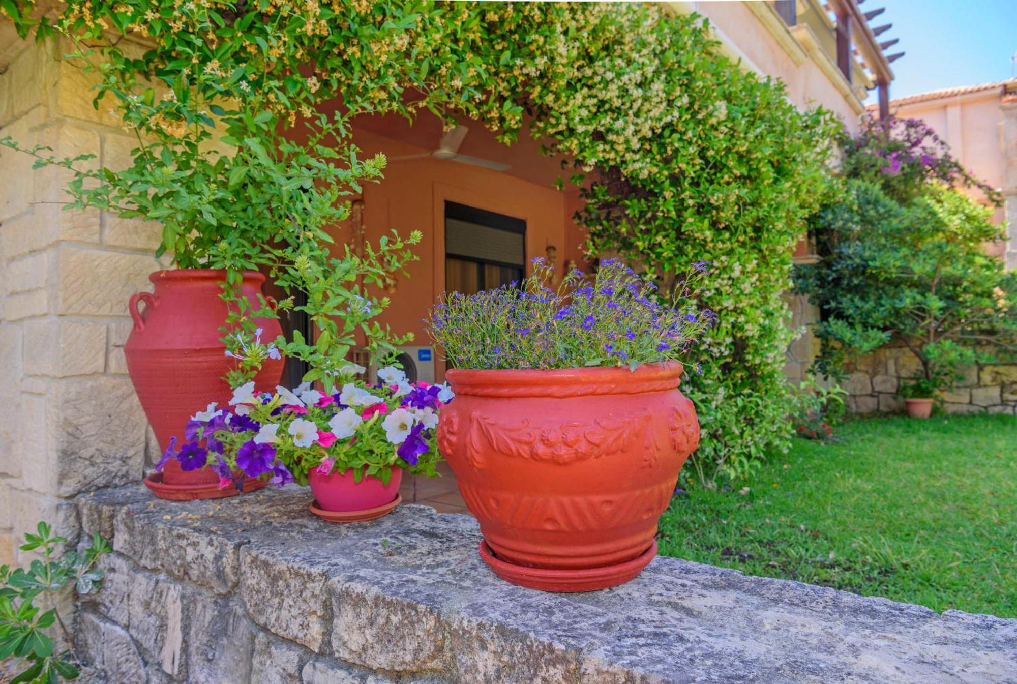 La Luna House Pefkochori Buitenkant foto